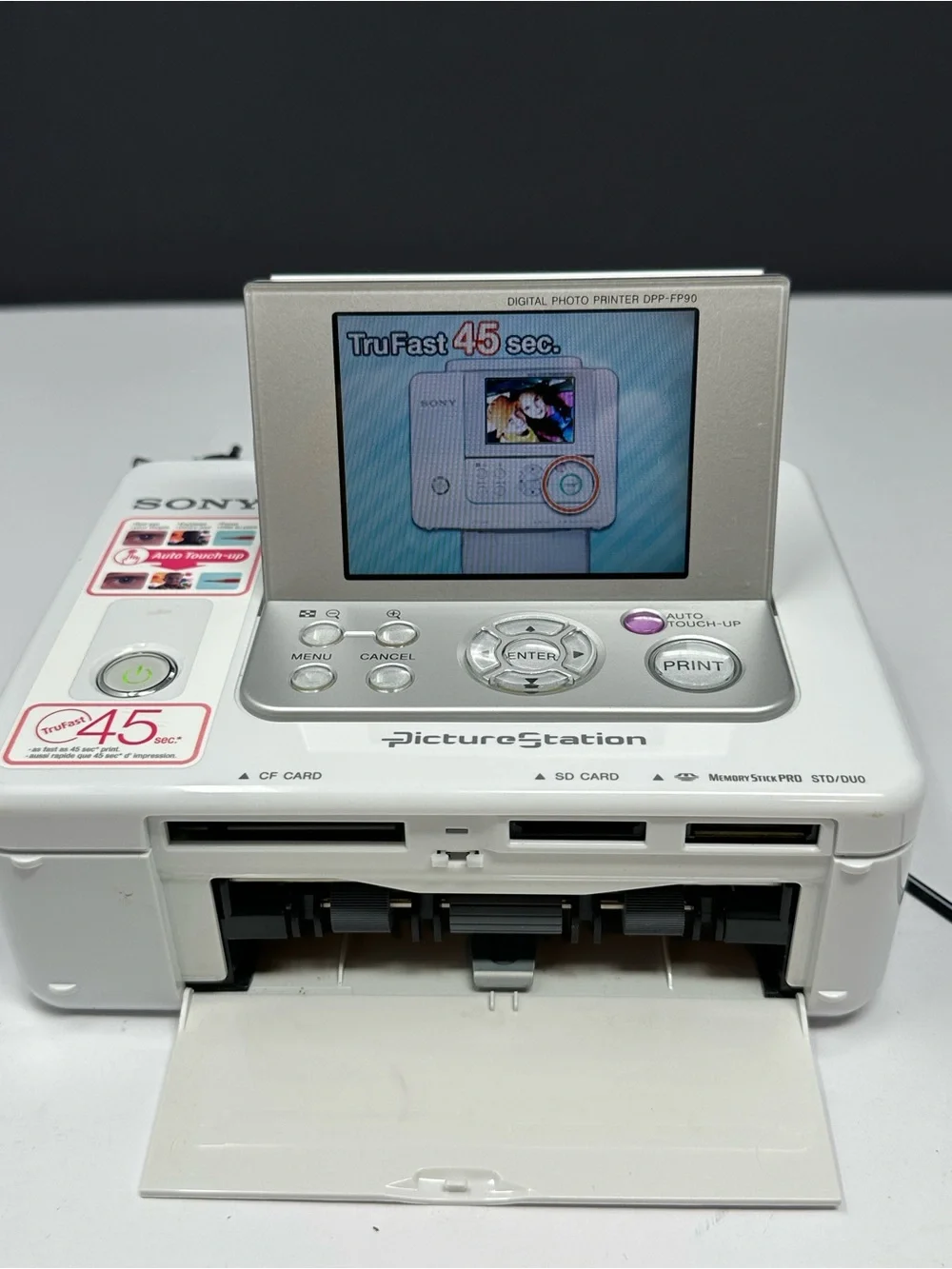 Sony DPP-FP90 Digital Picture Station W/ Paper Tray, Manual, and Disk White O0
